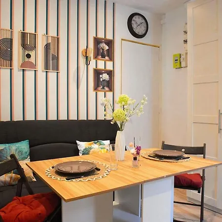 With A Terrace Apartman