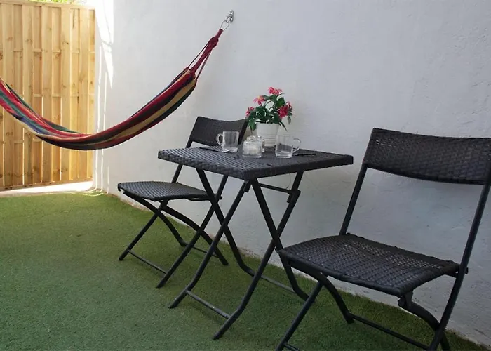 With A Terrace Toulon